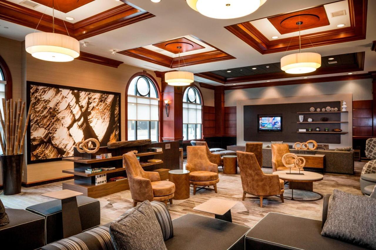 Courtyard By Marriott Norfolk Downtown Hotel Eksteriør billede