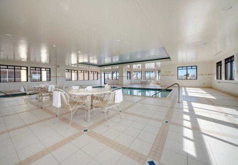 Courtyard By Marriott Norfolk Downtown Hotel Eksteriør billede