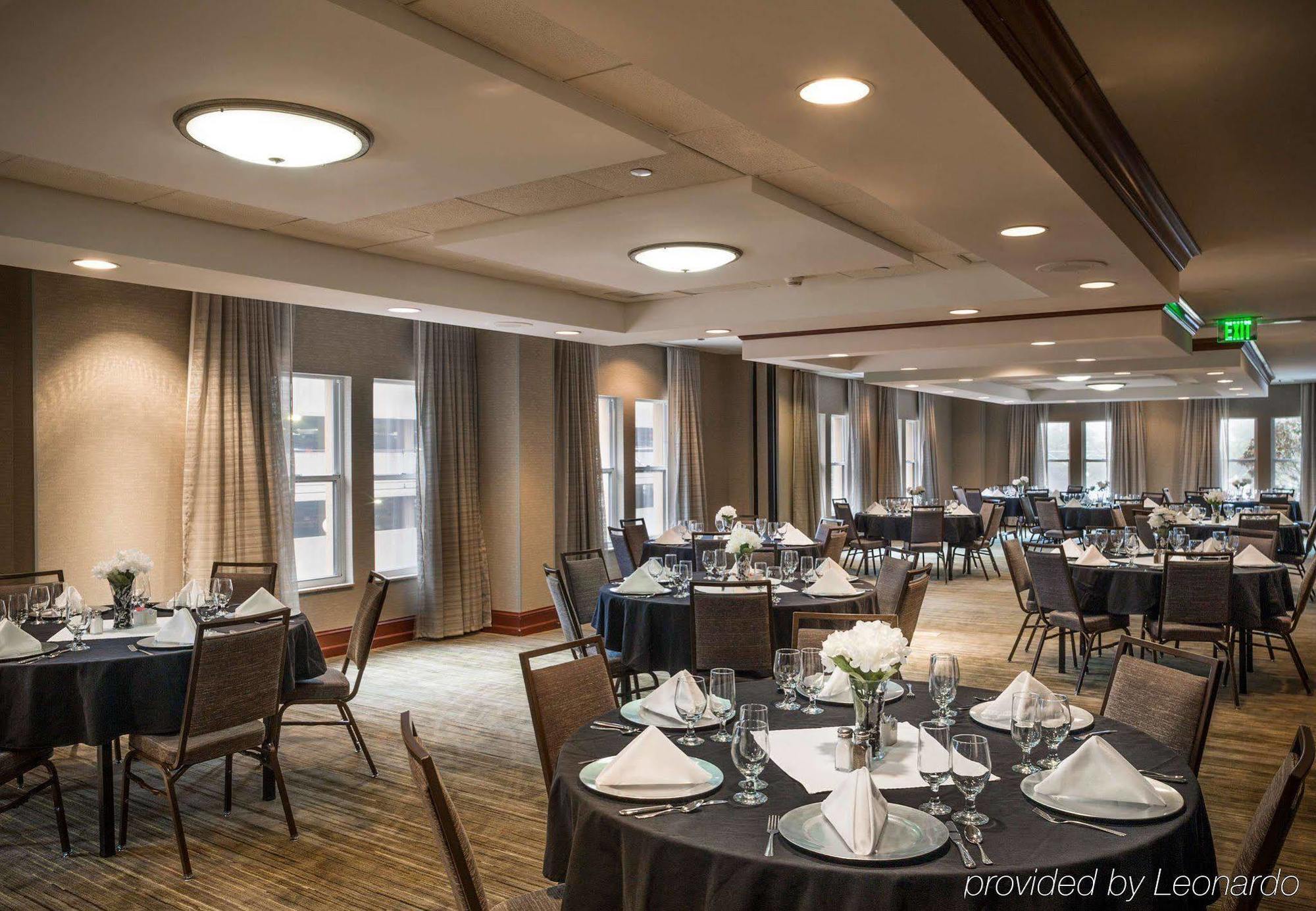 Courtyard By Marriott Norfolk Downtown Hotel Eksteriør billede