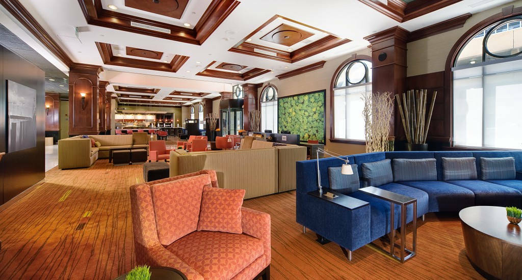 Courtyard By Marriott Norfolk Downtown Hotel Eksteriør billede